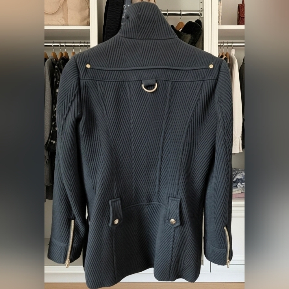GUESS Black Quilted Herringbone Jacket with Gold Zippers, S Petite - Picture 2 of 7